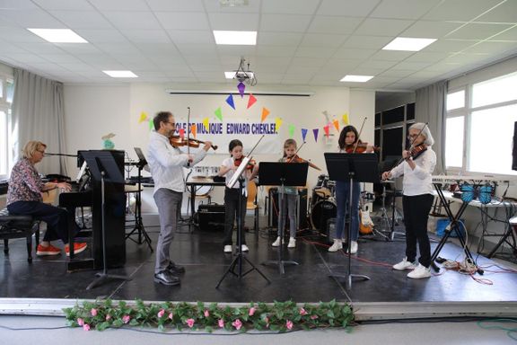 VIOLONS